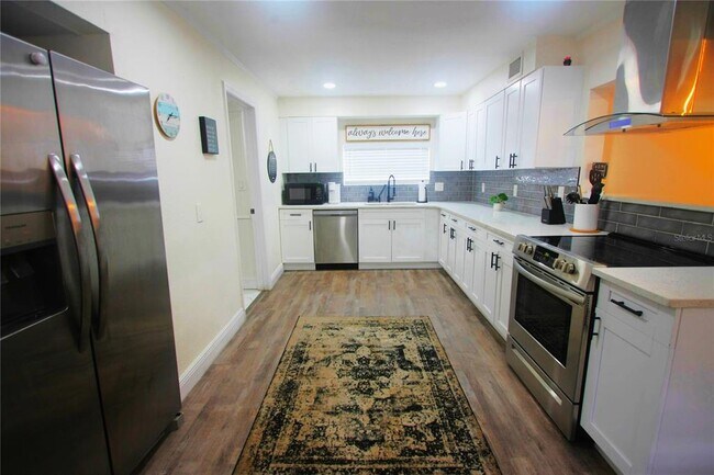 Foto del edificio - 6602 N 9th St