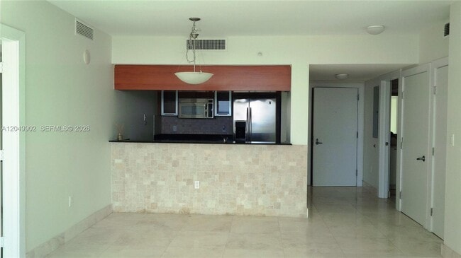Foto del edificio - 1800 N Bayshore Dr