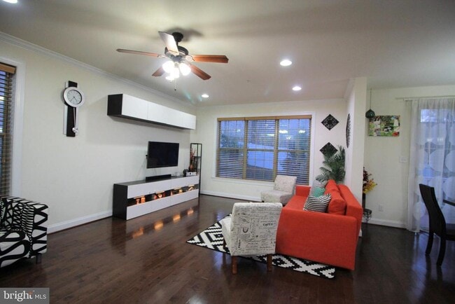 Foto del edificio - 4 Stonehaven Cir