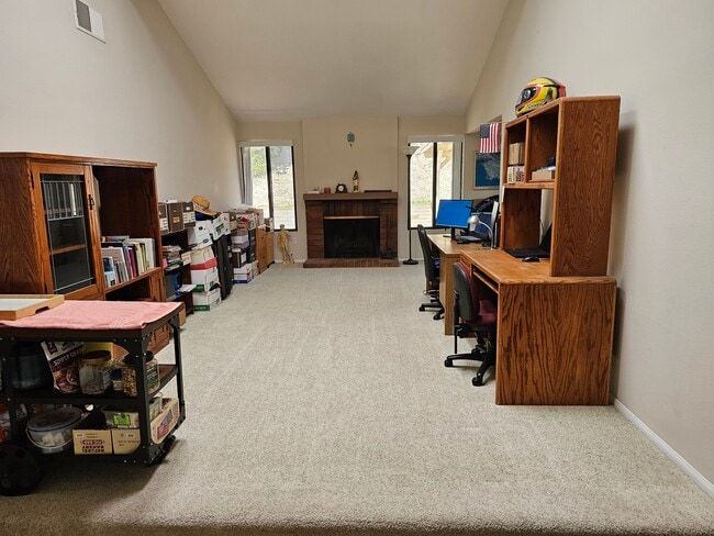 Building Photo - 10256 Carioca Ct