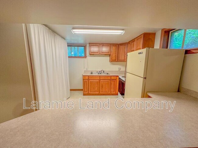 Foto del edificio - 669 N 10th St