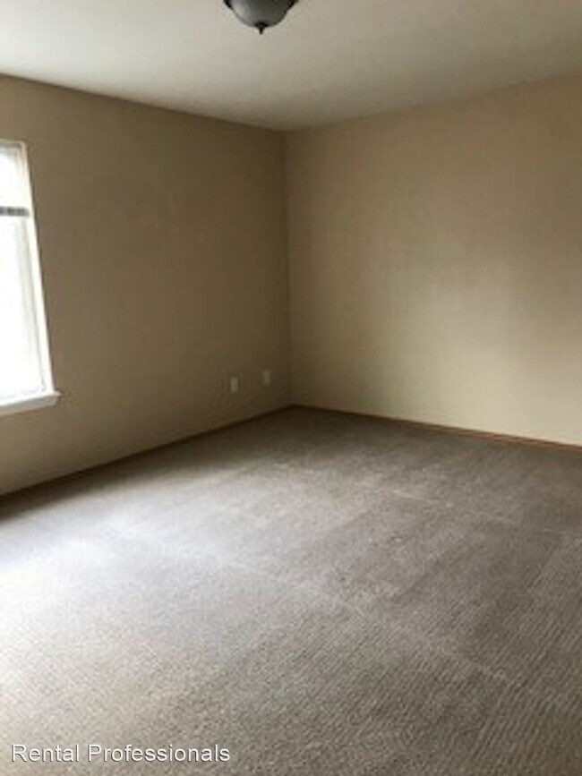 Foto del edificio - 3 br, 1 bath House - 484 West Shore Drive