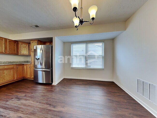 Building Photo - 8439 Nightshade Dr
