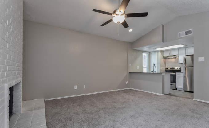 Foto principal - 1 bedroom in Dallas TX 75287