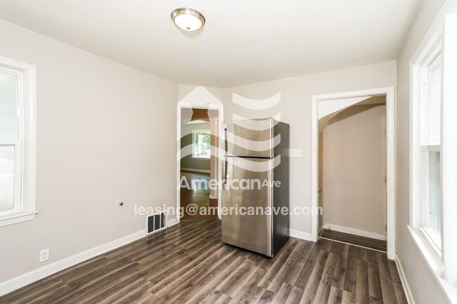 Building Photo - 4369 N 54th St