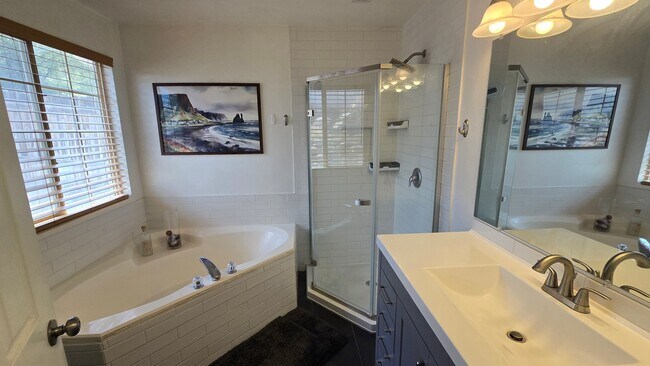 Foto del edificio - 6155 W Graceland Wy