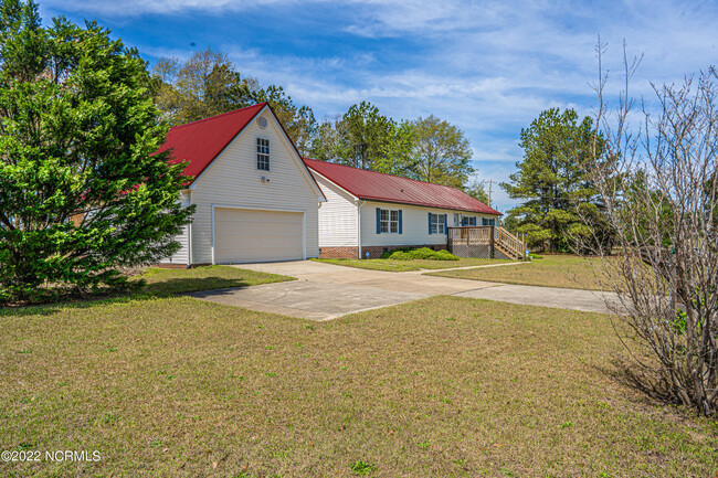 Building Photo - 753 Lamms Grove Rd