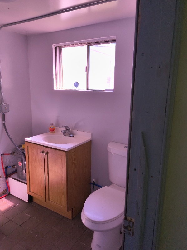 Building Photo - 8464 Cleveland Ave NW