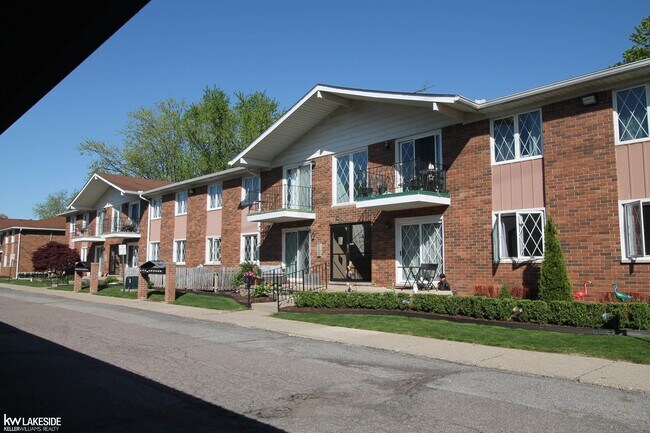 Foto del edificio - 54679 Shelby Rd