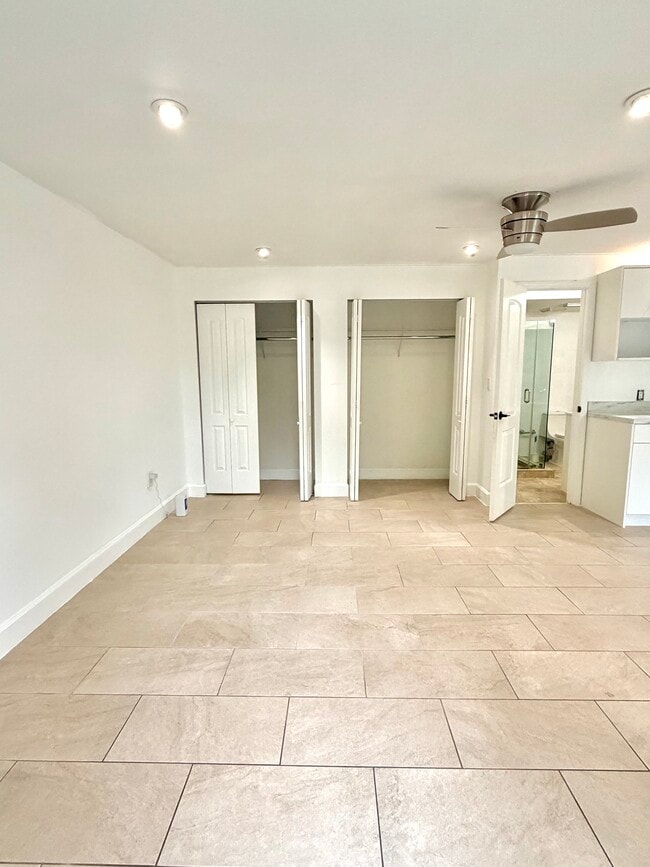 Foto del edificio - 925 SW 94th Ave