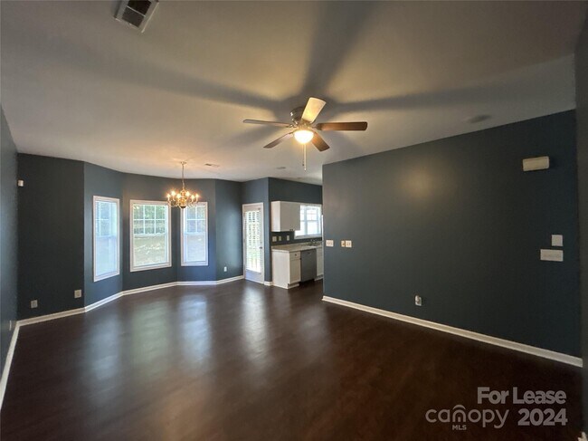 Building Photo - 152 Deep Gap Ct