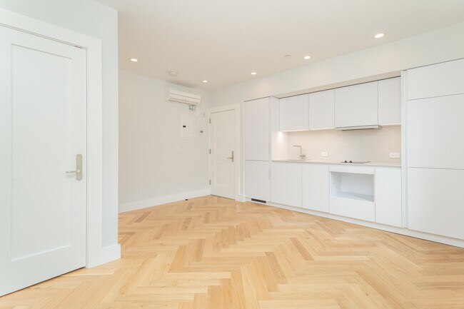 Foto del edificio - 461 Massachusetts Ave