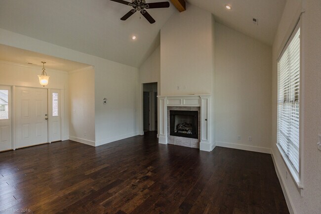 Building Photo - ***1531 Abbey***