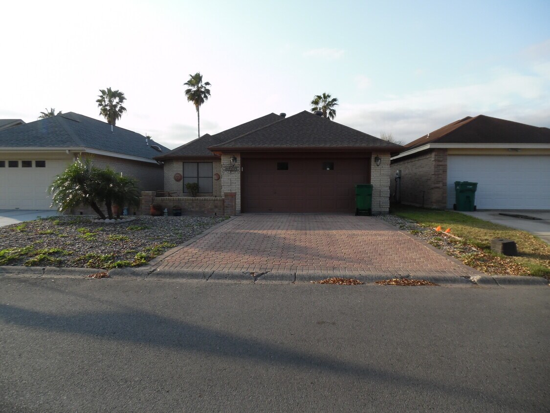 Primary Photo - 2602 Ashley Dr