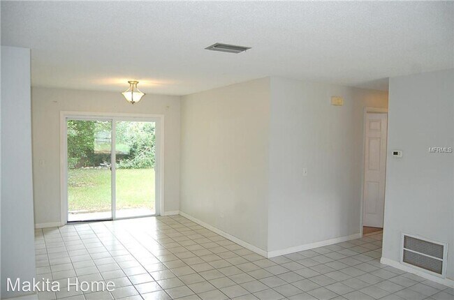 Foto del edificio - 4 br, 1 bath House - 703 Holly Terrace