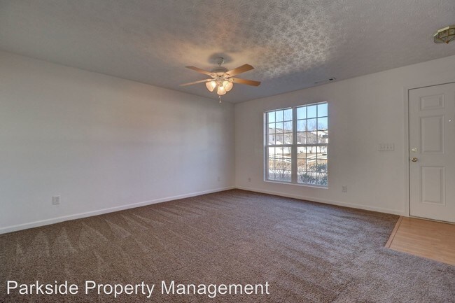 Building Photo - 5737 Strathmoor Manor Cir
