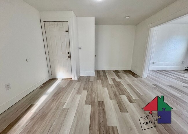 Photo - 94 Malletts Bay Ave Apartment