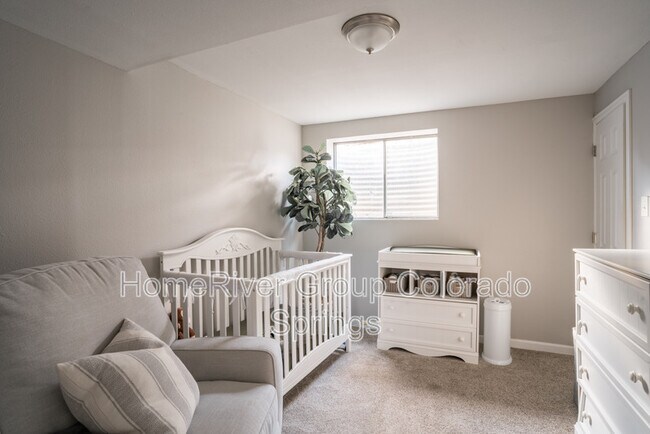 Building Photo - 2530 Cather Ave