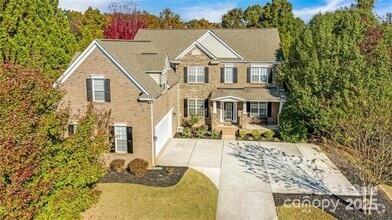 Building Photo - 407 Ranelagh Dr