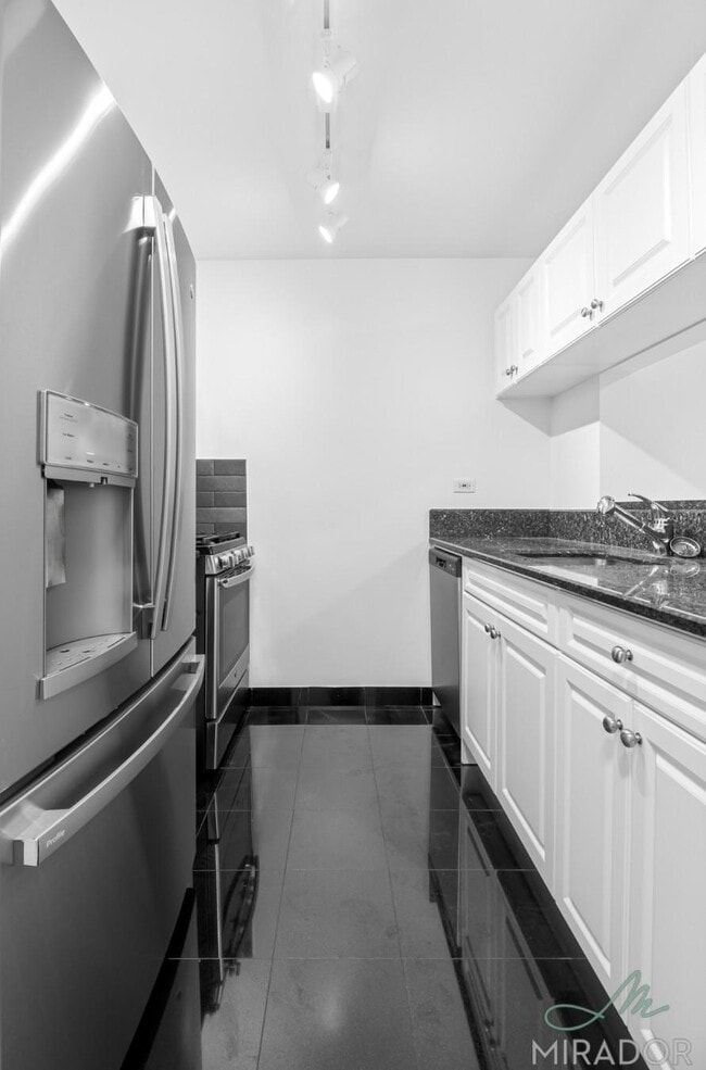Building Photo - 1 bedroom in New York NY 10010
