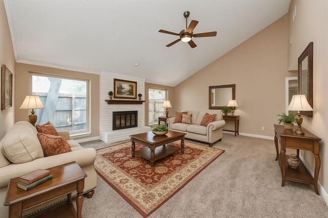 Building Photo - 11923 Briar Forest Dr