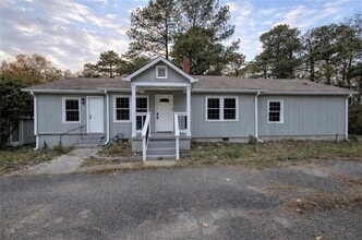 Building Photo - 2839 Five Forks Trickum Rd SW