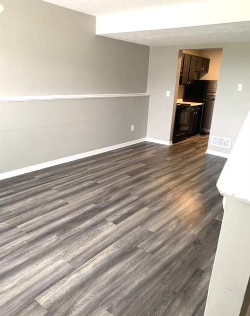 Building Photo - Covington 2-Bedroom Home