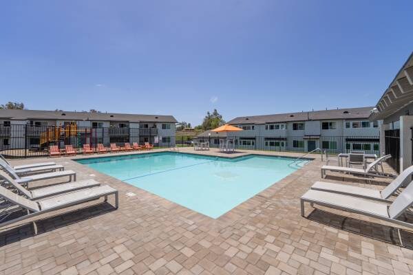 Foto del edificio - 316 Smilax Rd