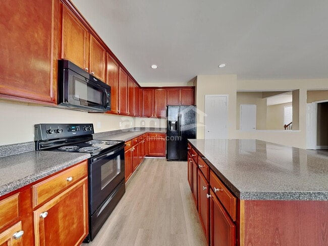 Building Photo - 2845 Roundleaf Ct
