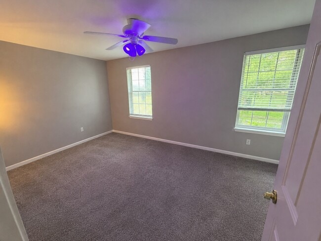 Building Photo - 739 Orley Pl
