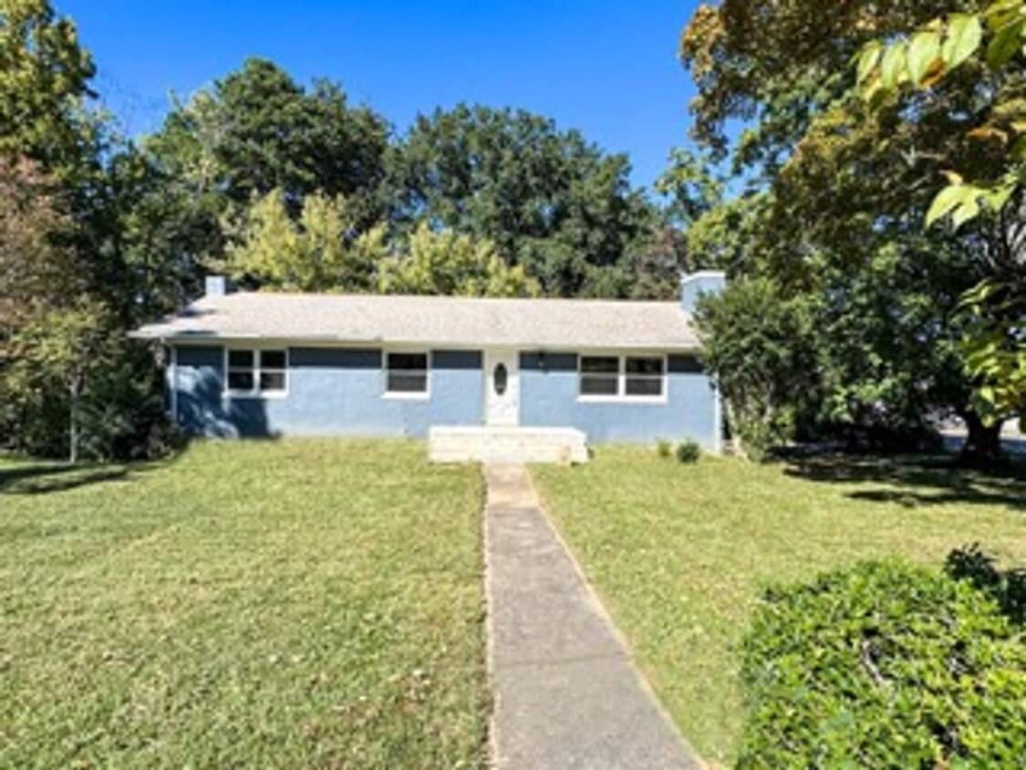 7901 Hayden Dr NW, Knoxville, TN 37919 House Rental in Knoxville, TN