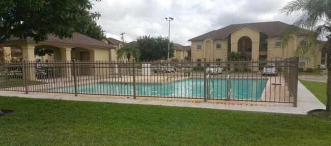 Building Photo - 9804 Cantera Ct