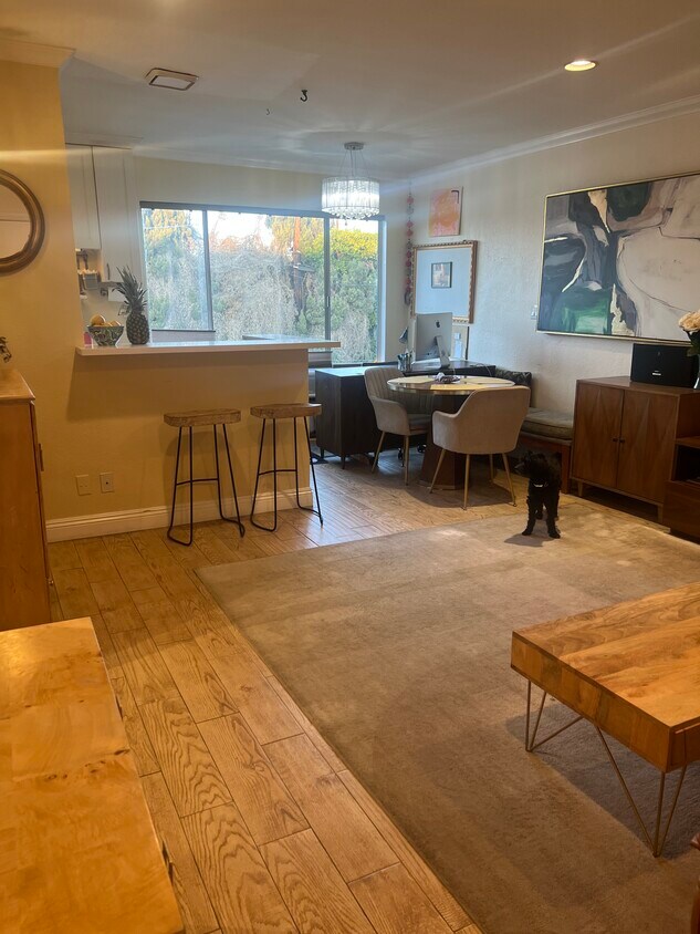 Foto principal - 4350 Berryman Ave