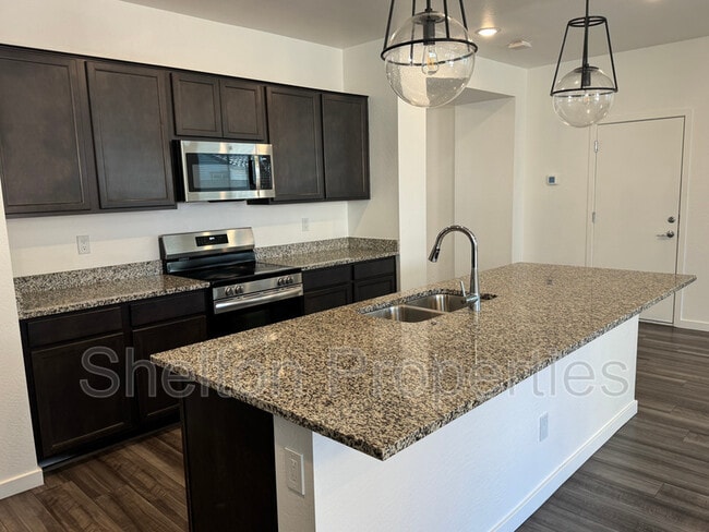 Foto del edificio - 13845 S 177th Ave