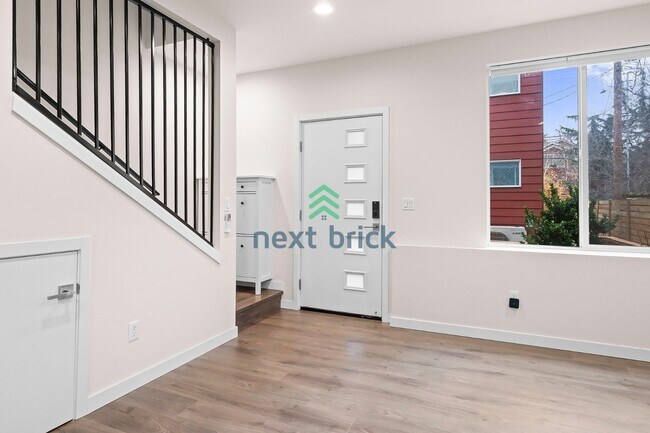 Foto del edificio - 2 Bed 2 Bath Single-family House Available for Rent!