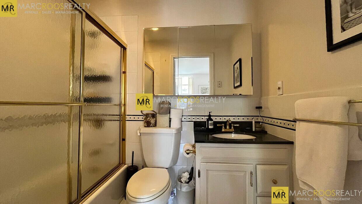 Primary Photo - 238 Marlborough St