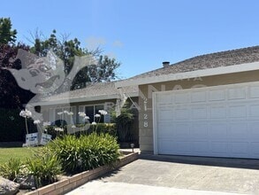 Building Photo - 2128 La Paz Ct