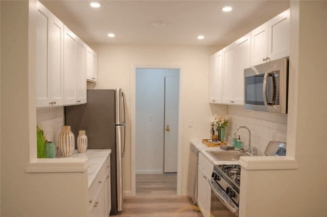 Building Photo - Chestnut Mansion LLC