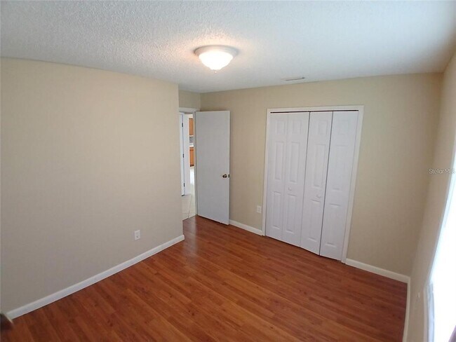 Building Photo - 308 Summer Field Dr