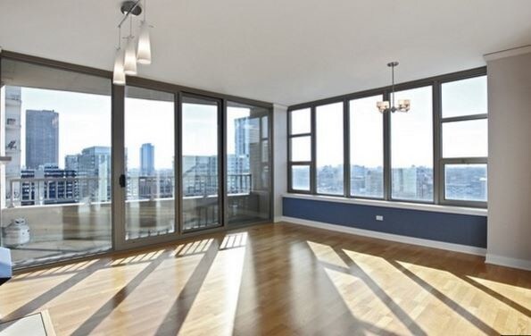 Foto del edificio - 200 N Jefferson St