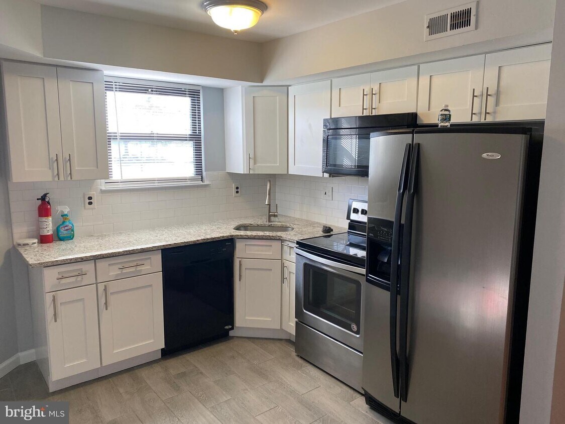 4705 Daniel Ln, Voorhees Township, NJ 08043 Condo for Rent in