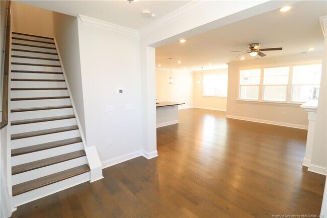 Building Photo - 2932 Green Tractor Ave