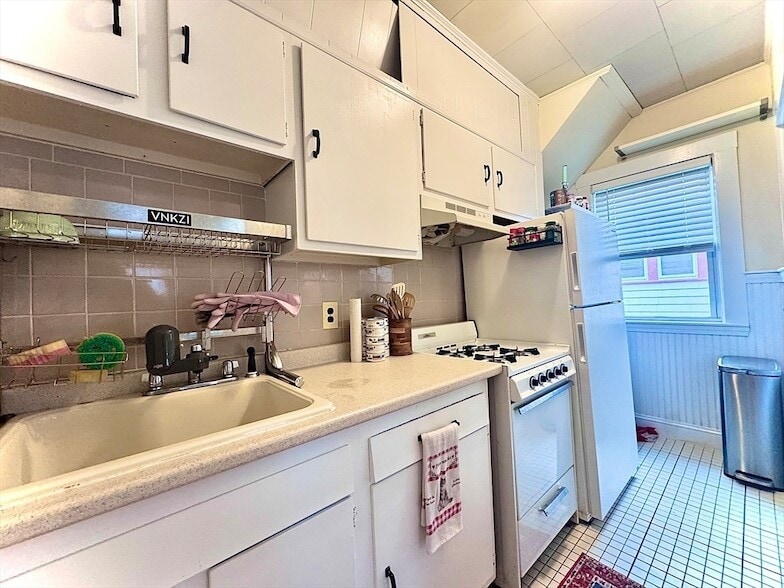 Photo - 2 Mapleton Street Unit 1