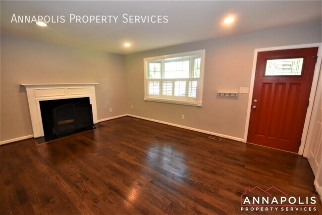 Foto del edificio - 442 Poplar Ln