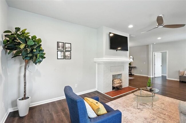 Building Photo - 1585 Archer St SW