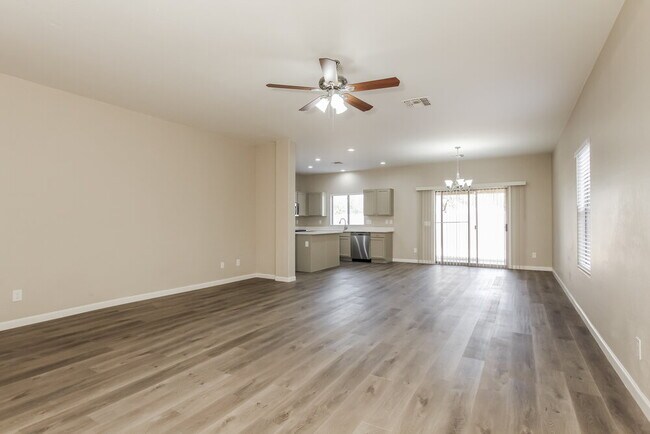 Foto del edificio - 1607 S 79th Ln