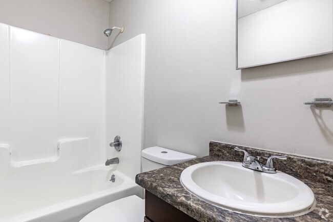 2BR, 1BA - 864SF Bath - Rosemary Place