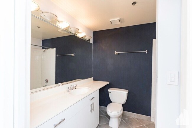 Foto del edificio - Beautiful Studio Condo in South Loop!