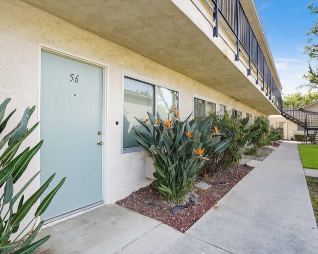 Building Photo - Casa Del Prado