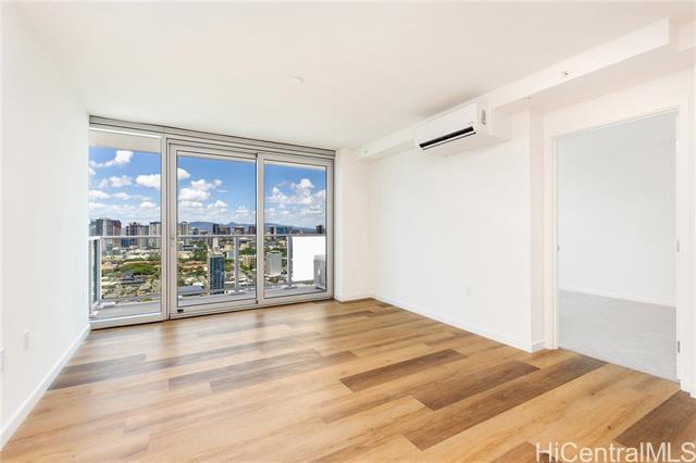 Foto del edificio - 1515 Liona St